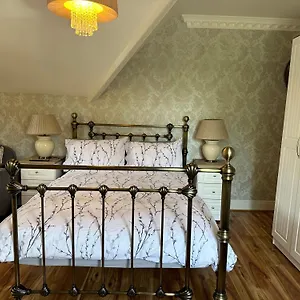 Elmurrs Guest house